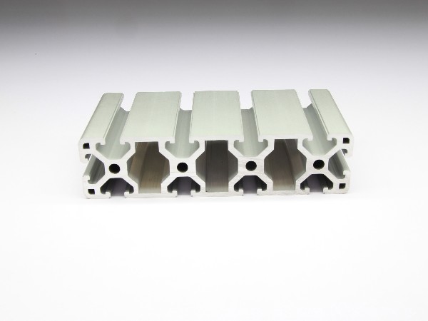 鋁型材價(jià)格多少錢(qián)一噸？算法在這兒了