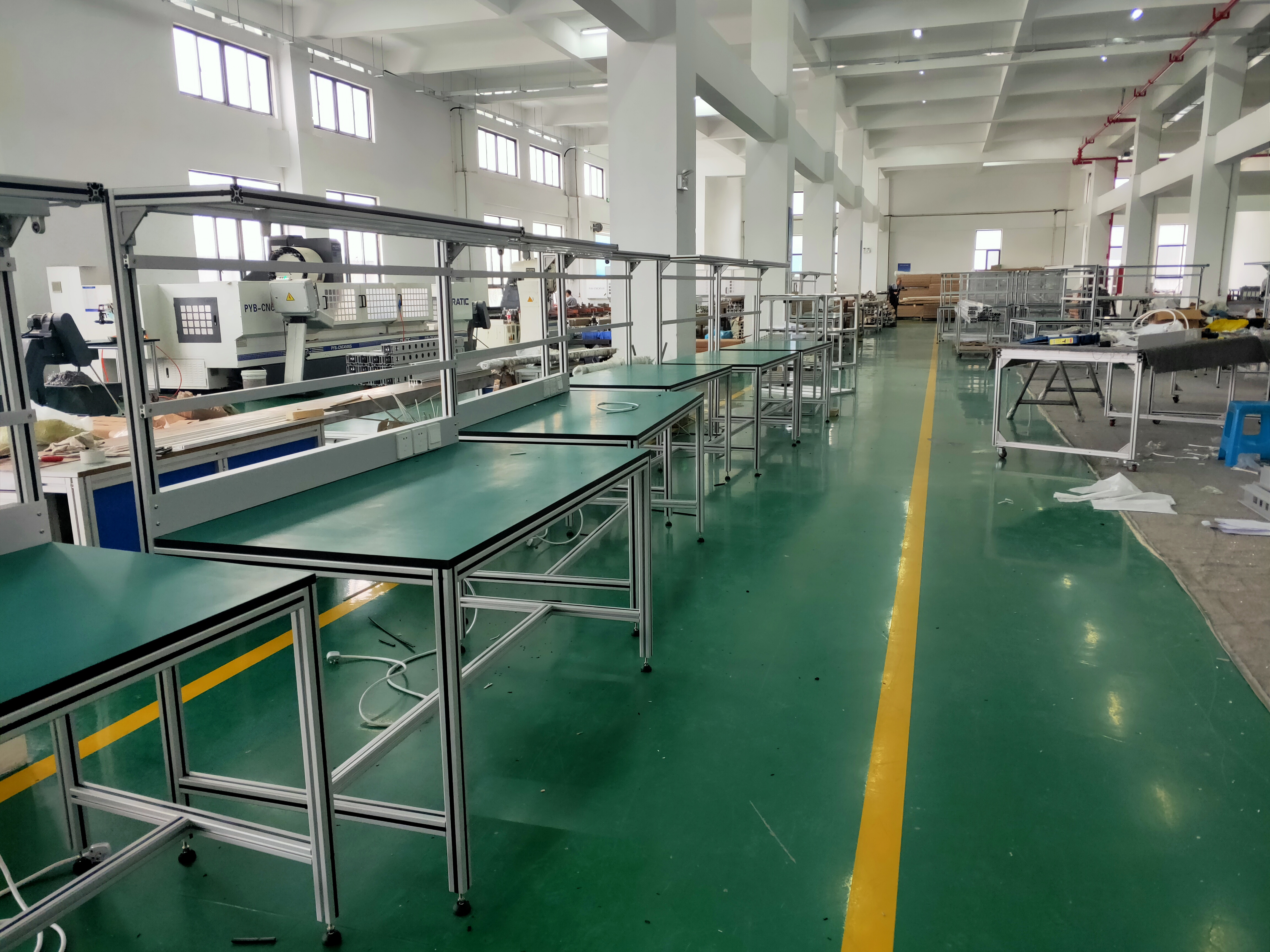 南京防靜電工作臺有著怎樣的不同之處？