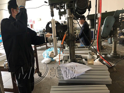 工業(yè)鋁型材廠家哪家好？