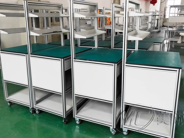 不要小瞧了合肥工業(yè)鋁型材廠家，可是有很多的